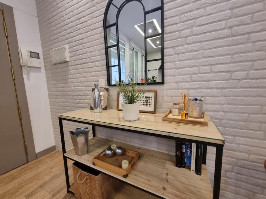 Apartamento Exclusividad A Pie De La Torre De La Catedral Granada Exterior foto